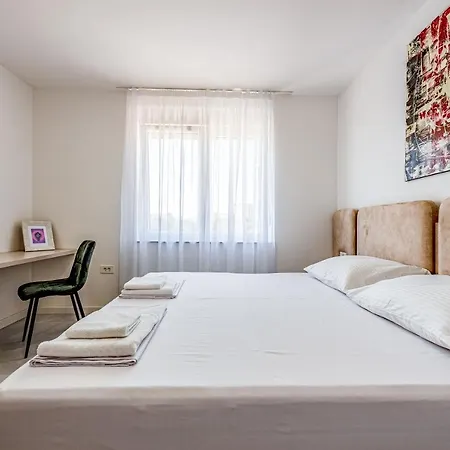 Apartments Twins Novalja Room photo