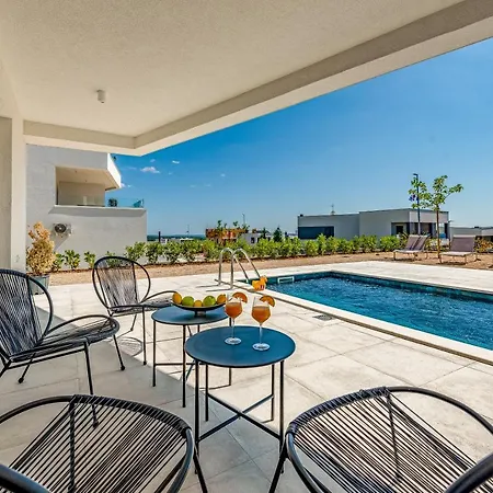 Apartments Twins Novalja Exterior photo